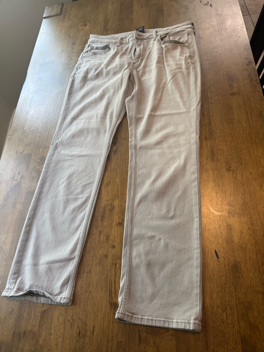 Relaxed Men's Jeans in Light Beige - Everyday Comfort